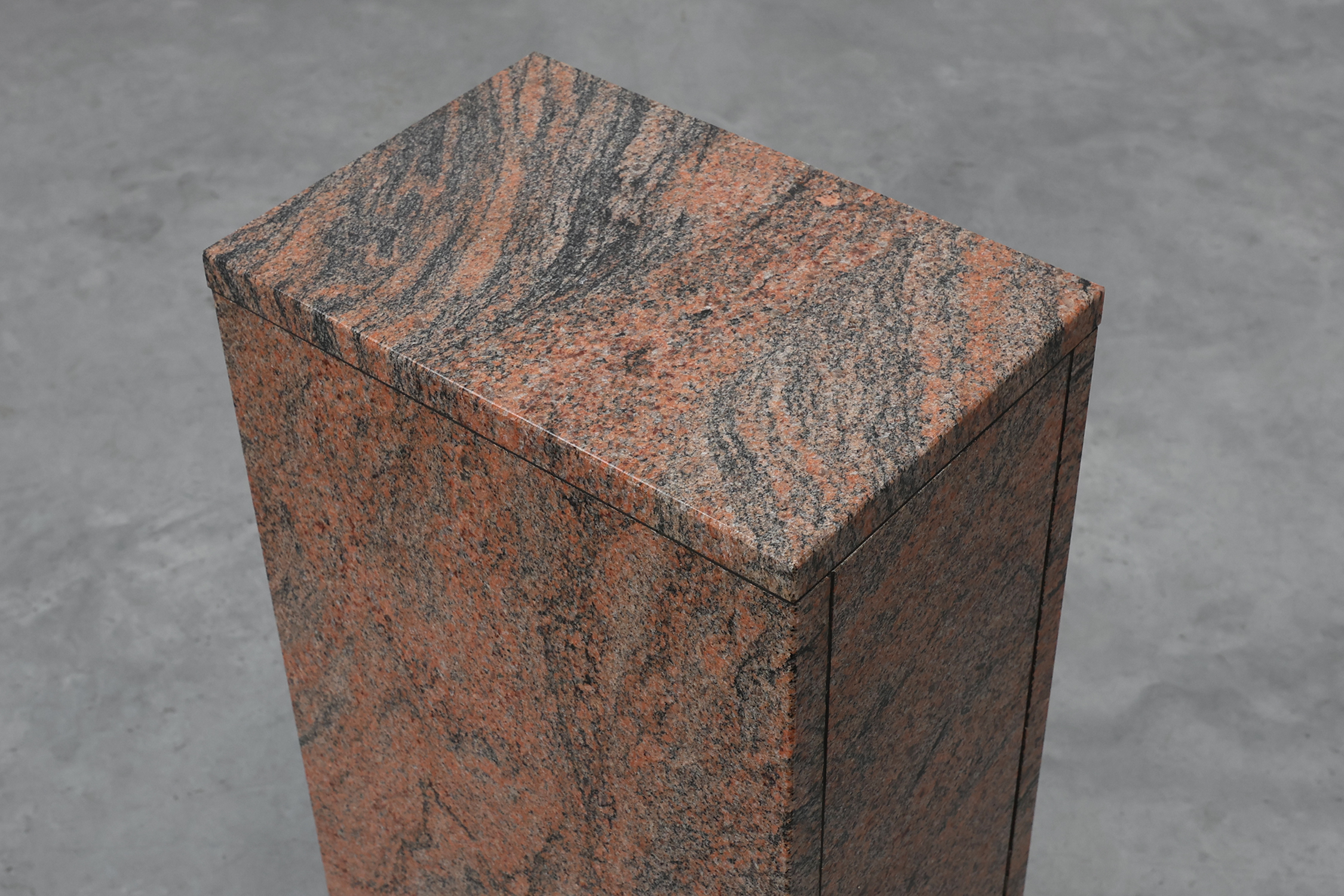 Rectangular red granite pedestal, Belgium, 20th centurythumbnail